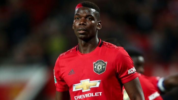 Paul Pogba chciał przedłużyć kontrakt, ale Manchester United go zignorował